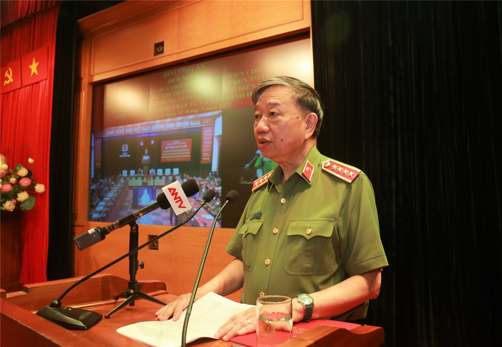 Bộ trưởng Tô Lâm gửi Thư khen lực lượng Công an nhân dân trong công tác bảo đảm an ninh, trật tự và phòng, chống dịch Covid-19